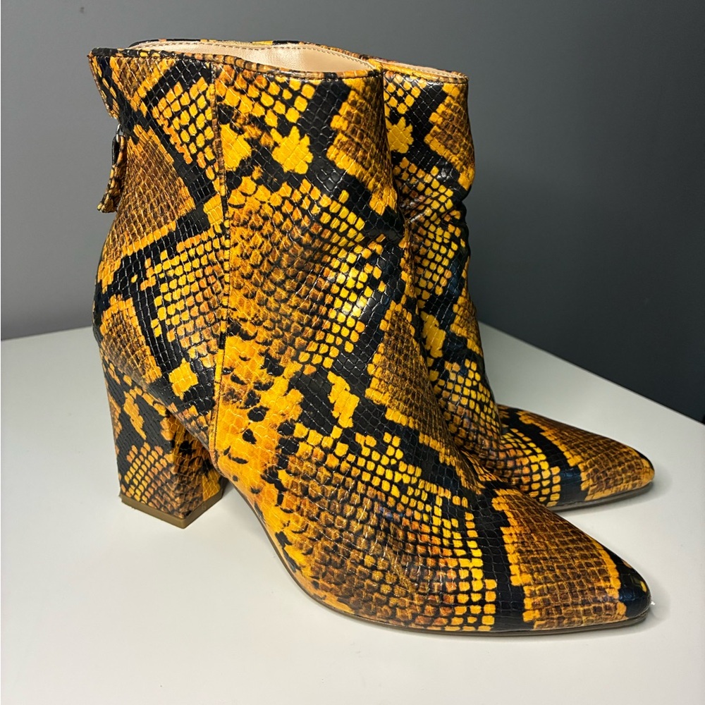 Steve Madden Yellow and Black Snake Print Ankle Boots